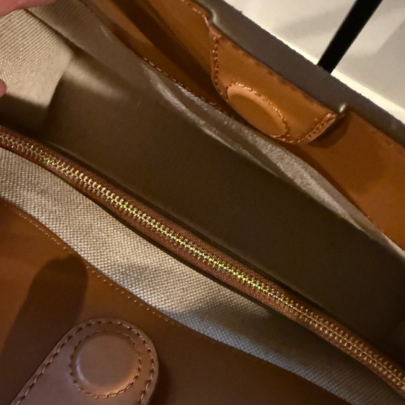 Scarlett Logo Medium East West Satchel Bag NWT - Picture 6 of 8